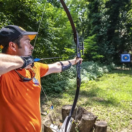 منتزه العطل Club