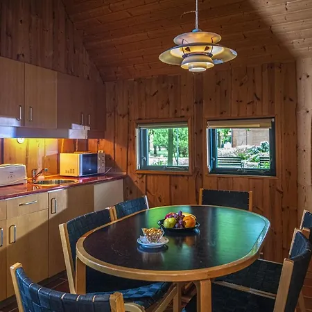 Club منتزه العطل تيهاني